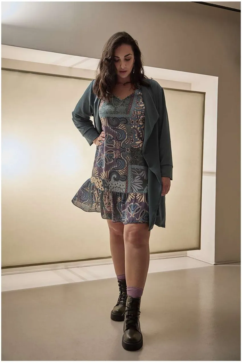 abito_con_ruches_e_fantas_0.webp SPG Woman Abito con ruches e fantasia paisley Clearance