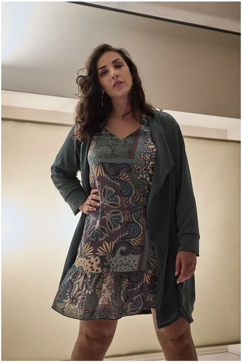 abito_con_ruches_e_fantas_2.webp SPG Woman Abito con ruches e fantasia paisley Clearance