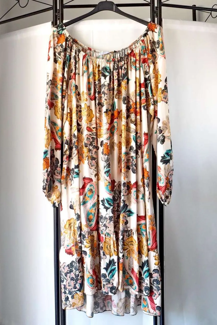 abito_con_spalle_scoperte_4.webp Donna Curvy Abito con spalle scoperte e stampa paisley taglie comode New