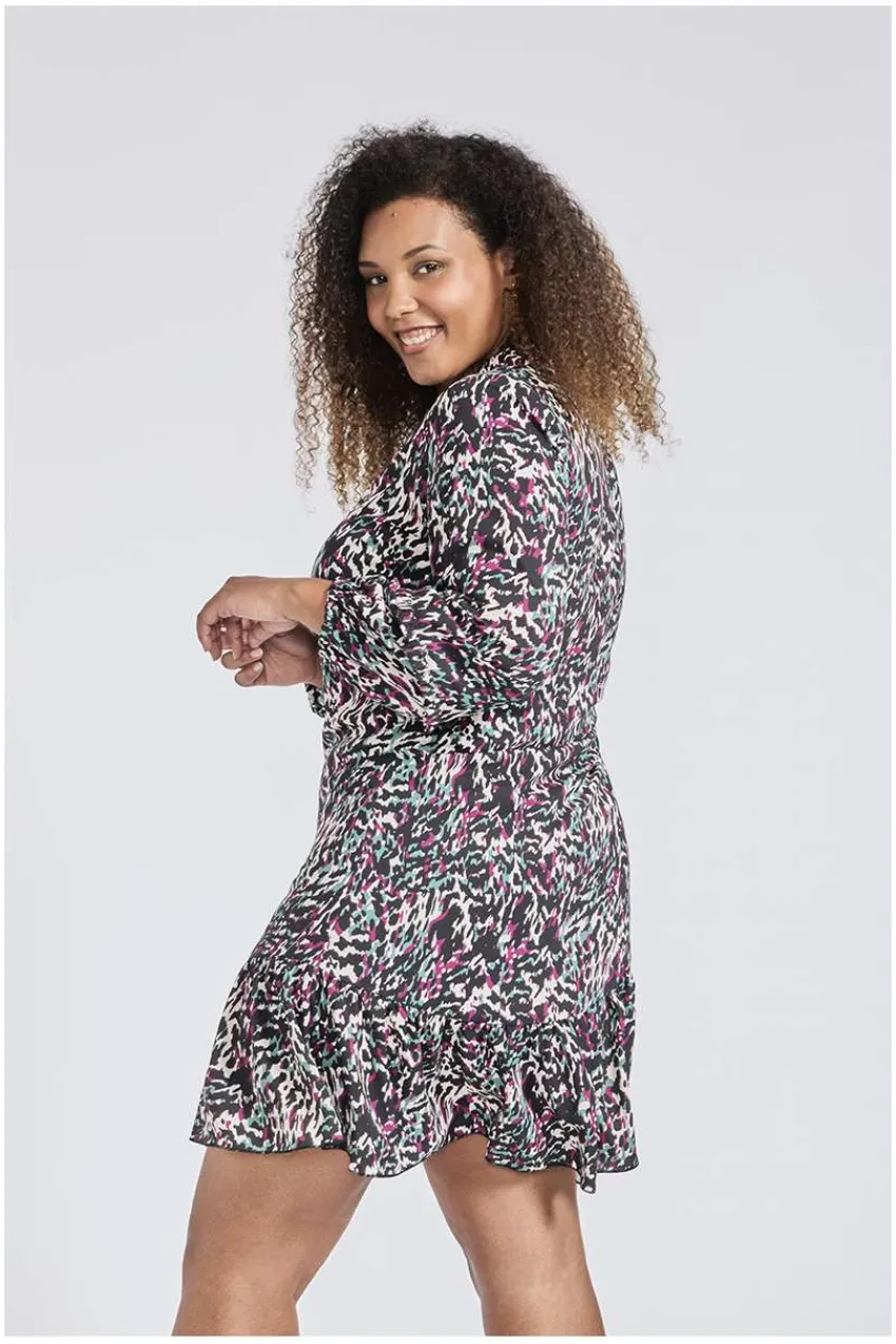 abito_fantasia_ruches_tag_3.webp SPG Woman Abito fantasia ruches taglie comode Outlet