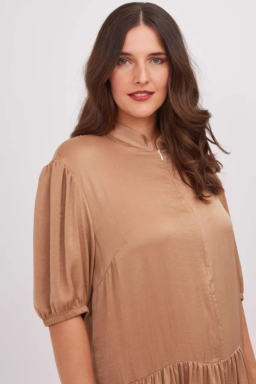 abito_rasato_con_balze_e__5.webp Mat Fashion Abito rasato con balze e manica a palloncino taglie comode Outlet