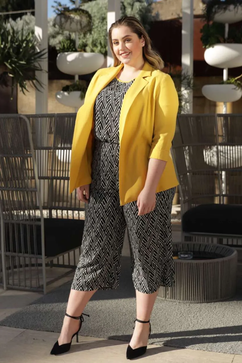 blazer_con_manica_a_risvo_2.webp Jiveley Blazer con manica a risvolto e tasche taglie comode Outlet