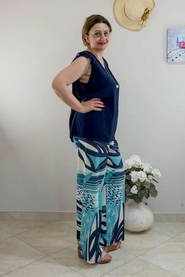 Donna Curvy Bluse con collana smanicata con rouches taglie comode Online