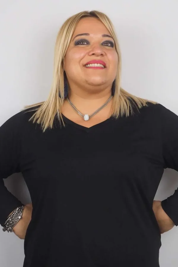 Donna Curvy Collana con perlina luminosa Outlet