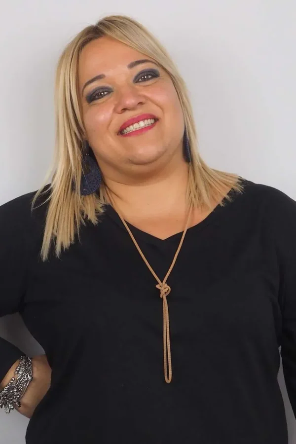 Donna Curvy Collana corda in metallo Best