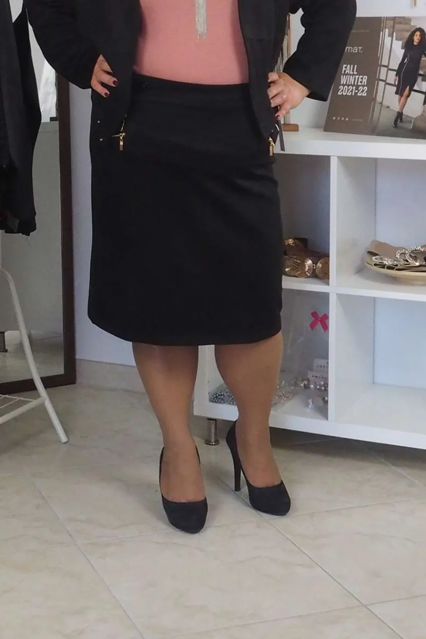 gonna_effetto_pelle_scamo_0.webp Donna Curvy Gonna effetto pelle scamosciata taglie comode Sale