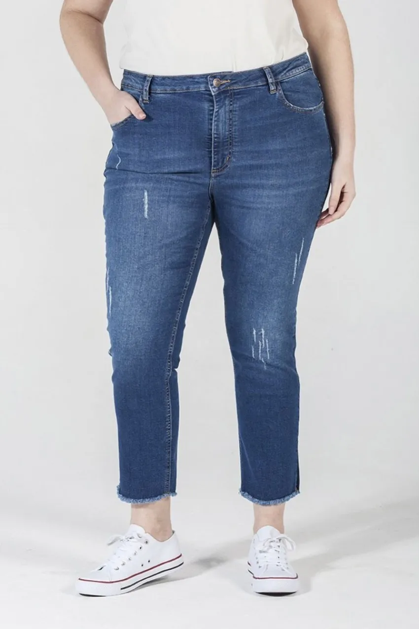 jeans_slim_fit_0.webp SPG Woman Jeans slim fit Outlet