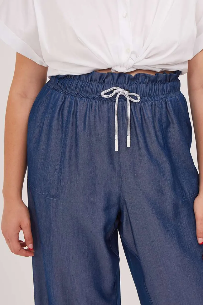 pantalone_effetto_denim_l_4.webp Mat Fashion Pantalone effetto denim lucido taglie comode Fashion