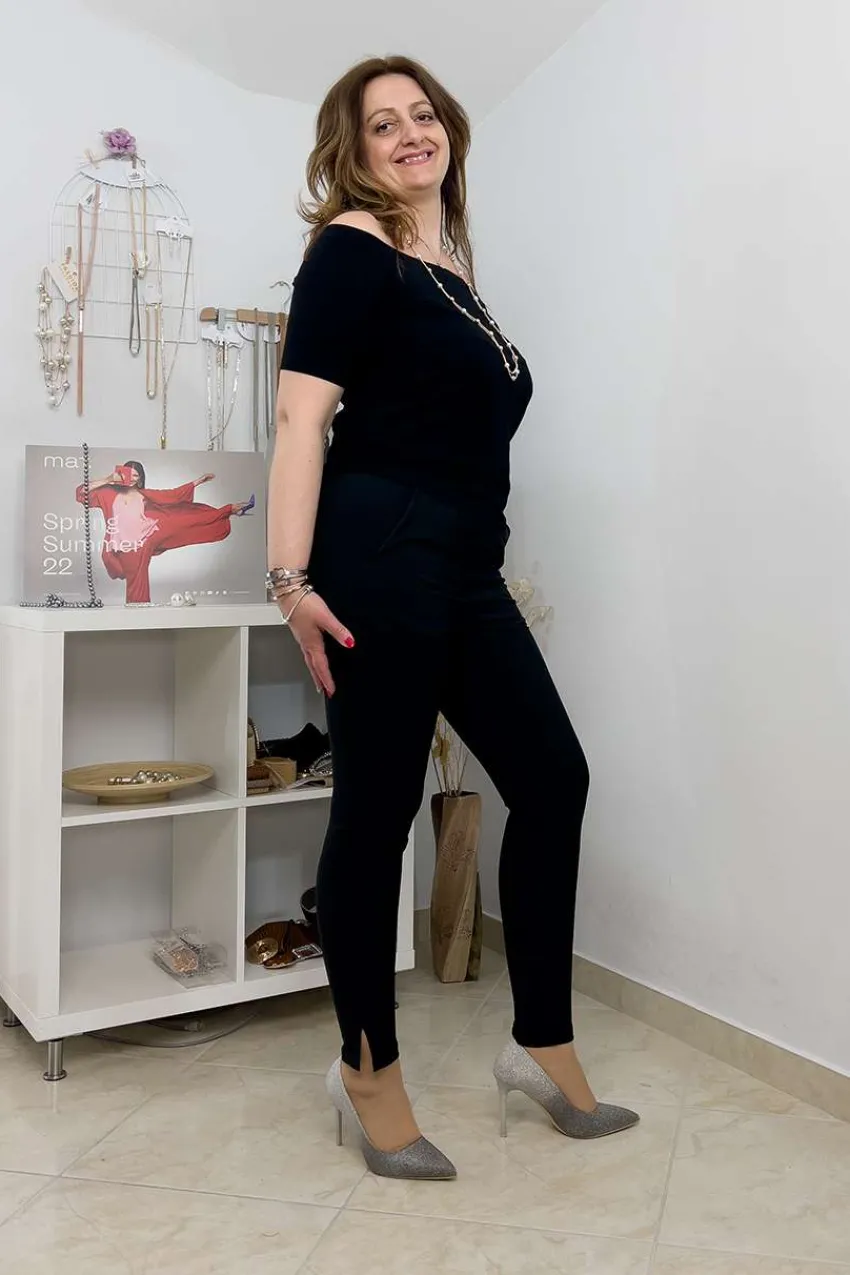 pantalone_slim_con_spacch_3.webp Mealys Pantalone slim con spacchi laterali taglie comode Outlet
