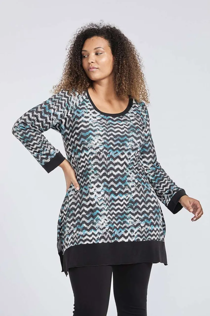 pullover_con_stampa_a_zig_0.webp SPG Woman Pullover con stampa a zigzag taglie comode Discount