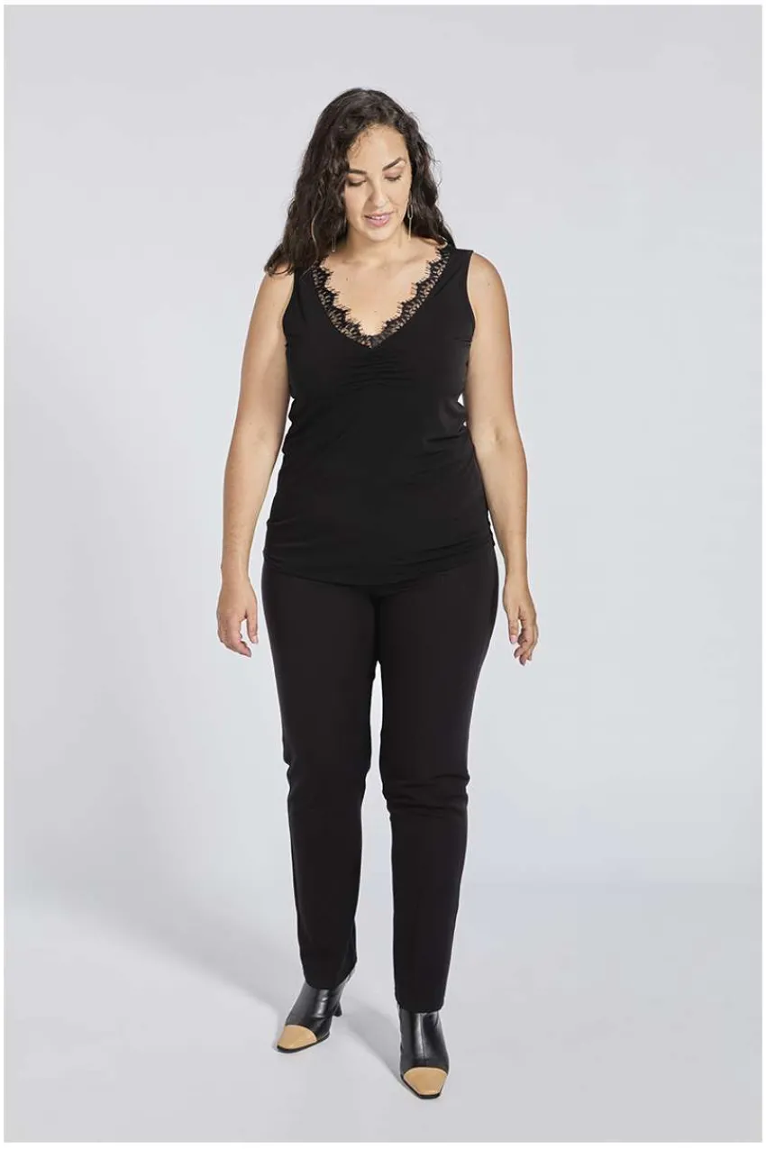 top_con_pizzo_taglie_fort_1.webp SPG Woman Top con pizzo taglie forti Best