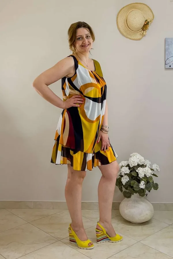 Donna Curvy Vestito fantasia con balza taglie comode New